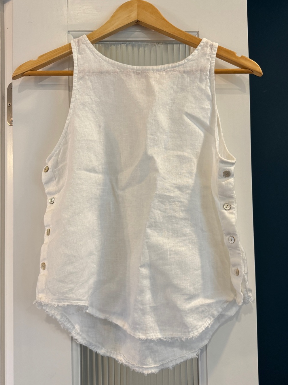 Cloth & Stone Women’s White Button-Side Linen Tank Top Size XS